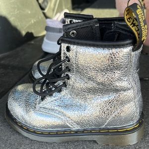 Dr. Martin’s toddler size 8 boots barely worn excellent condition